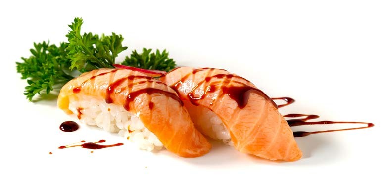 Nigiri de salmón flameado