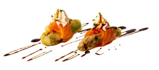 Rollo de espárragos de salmón